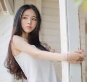 首页底栏整齐